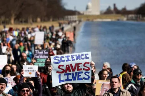 Trump’s Campaign on Scientific Research Has US Public Health Experts Stunned: ‘They Are Sidelining Science’